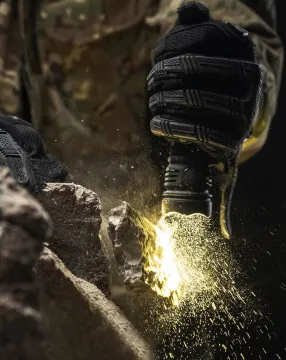 Фонарь тактический Armytek Viking Pro Magnet USB, 5300 лм, белый свет, изображение 2